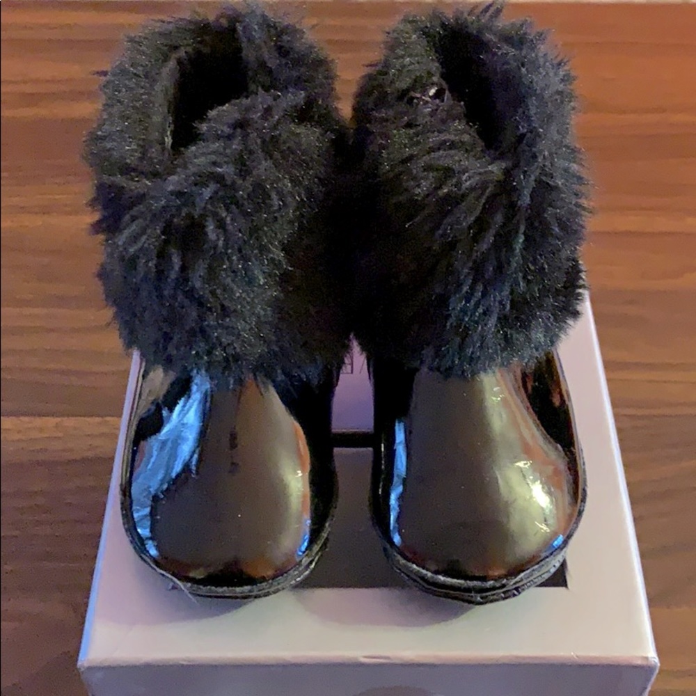 STUART WEITZMAN BABY BOOT